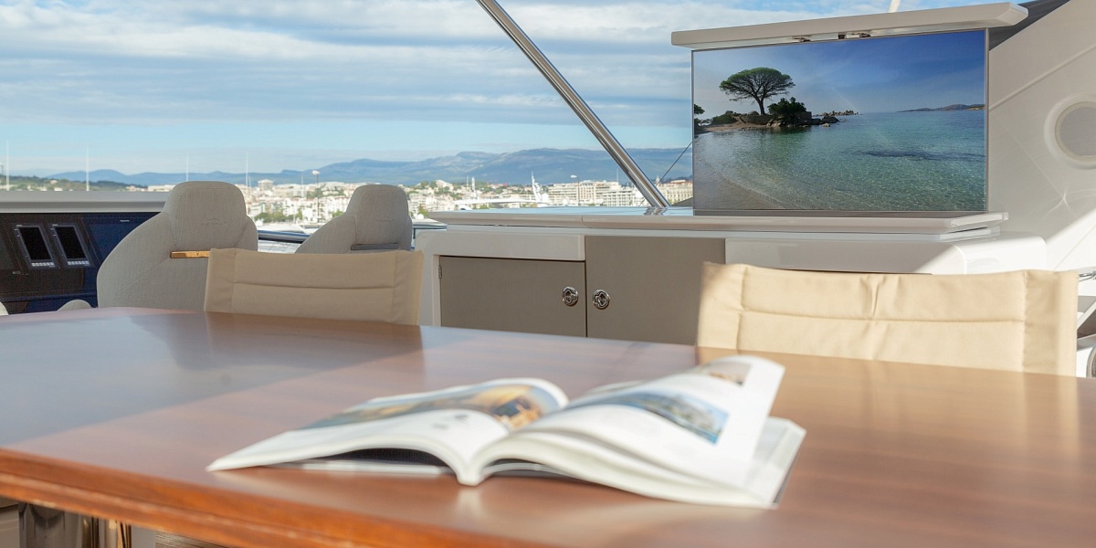 Аренда яхты Azimut 72 Solstice во Франции